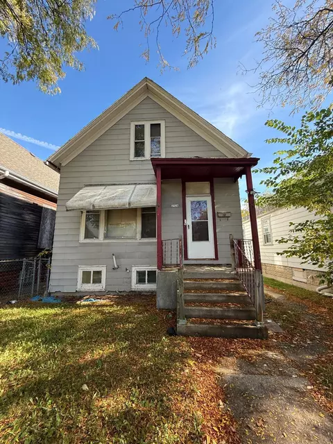 2924 N 6th, Milwaukee, WI 53212