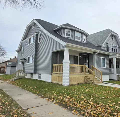 4668 N 28th, Milwaukee, WI 53209