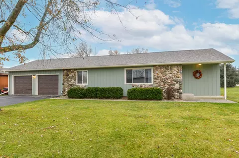 6103 245th, Paddock Lake, WI 53168