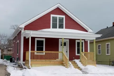 1643 Villa, Racine, WI 53403