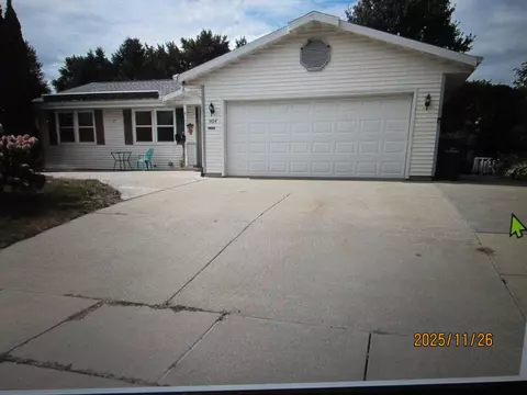 1404 Oak, Watertown, WI 53098