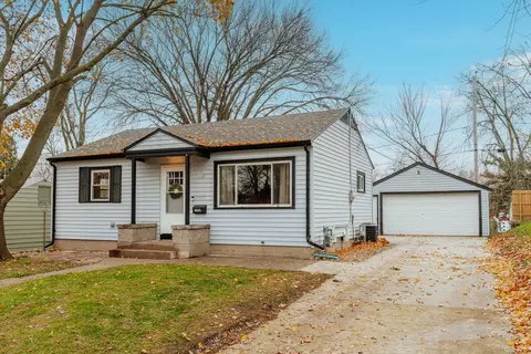 1116 Josephine, Waukesha, WI 53186