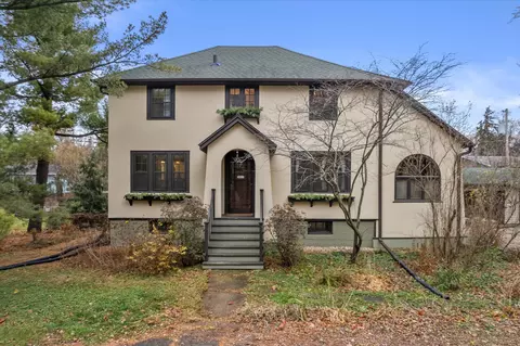 2025 Dickson, Madison, WI 53713