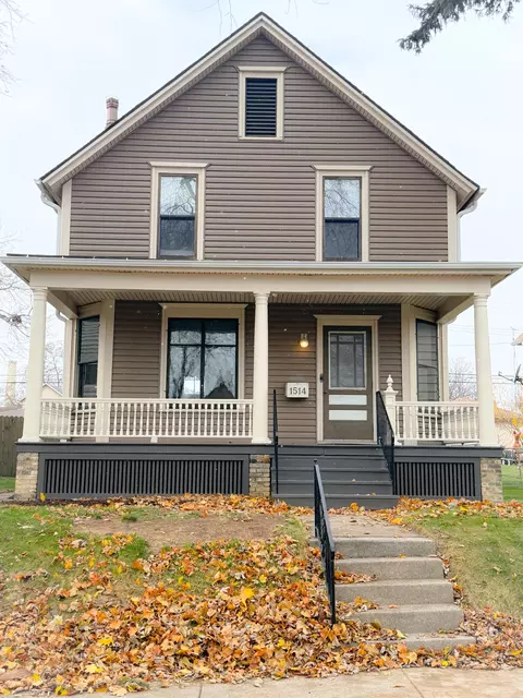 1514 Carlisle, Racine, WI 53404