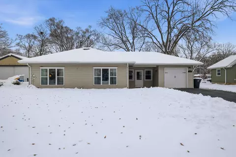 4512 N 105th, Wauwatosa, WI 53225