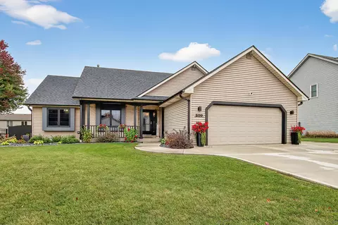 5119 26th, Kenosha, WI 53144
