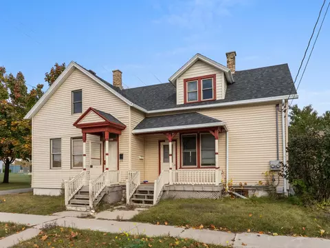 1816 Wollmer, Manitowoc, WI 54220