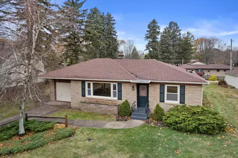 3410 N Elmwood, Elmwood Park, WI 53405