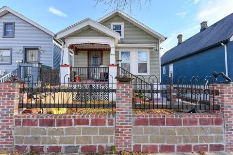1732 S 7th, Milwaukee, WI 53204