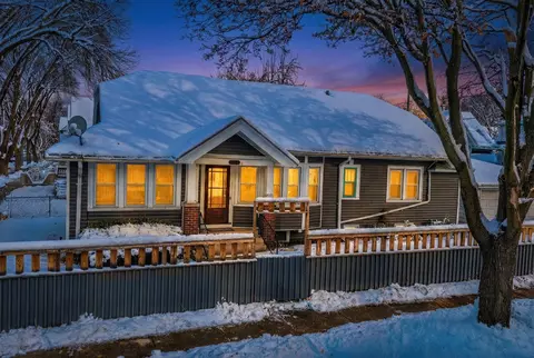 1732 W Scott, Milwaukee, WI 53204