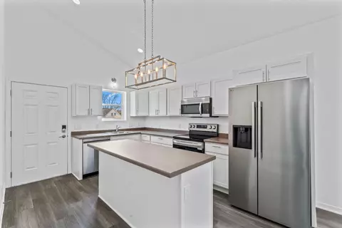 2438 N 38th, Milwaukee, WI 53210