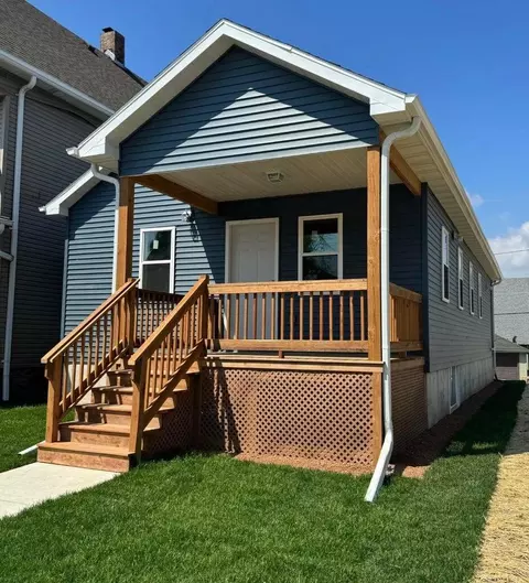 2444 N 38th, Milwaukee, WI 53210