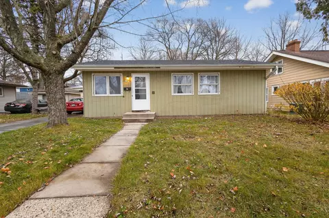 319 Jasper, Waukesha, WI 53188