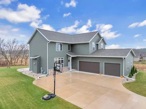 26 Mistral, Fond Du Lac, WI 54937