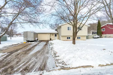 806 Evergreen, Holmen, WI 54636