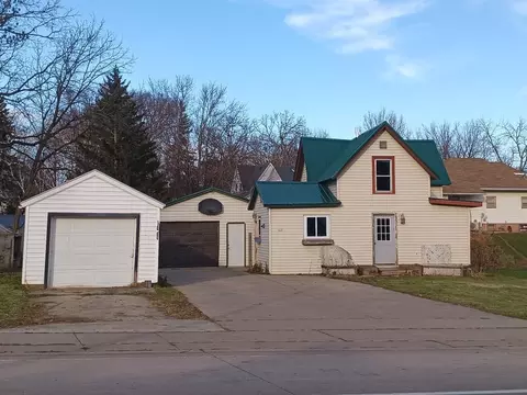 420 South, Cashton, WI 54619