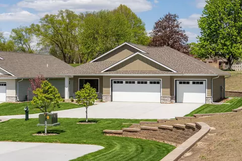 621 Johnson, Onalaska, WI 54650