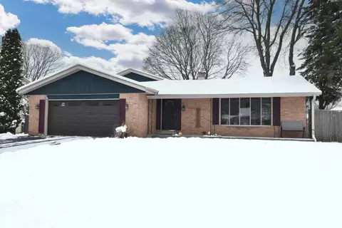 631 Hialeah, Racine, WI 53402