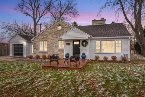 102 W Calumet, Fox Point, WI 53217