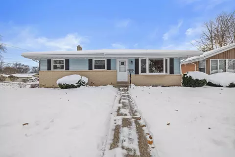 8003 49th, Kenosha, WI 53142