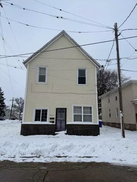 4626 8th, Kenosha, WI 53140