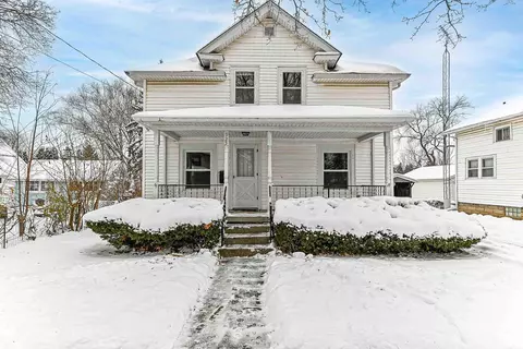 925 E Wisconsin, Delavan, WI 53115