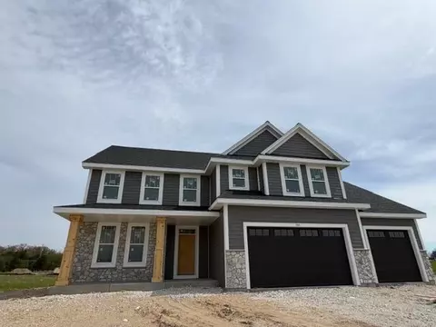 490 Talbots Woods, Dousman, WI 53118