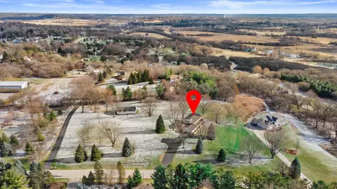 w300s3280 Snowdon, Genesee, WI 53189