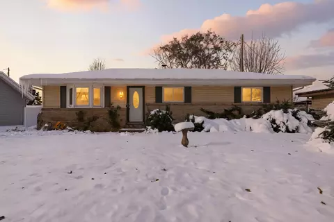 4339 S 49th, Greenfield, WI 53220