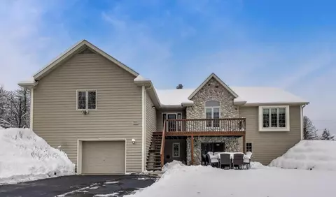 w312s8869 Cherokee, Mukwonago, WI 53149