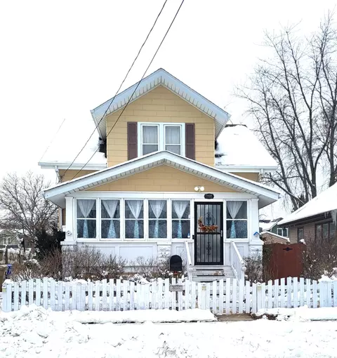 1008 71st, Kenosha, WI 53143