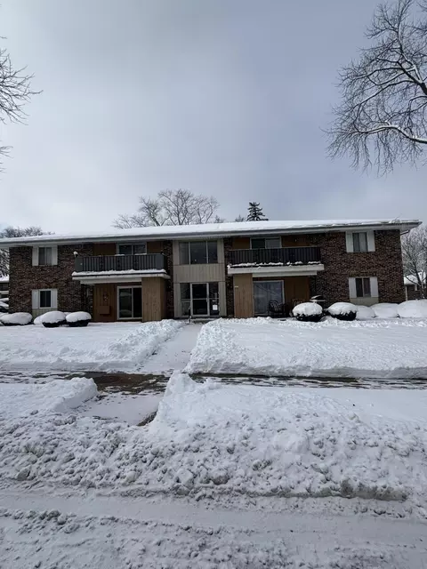3429 S S Pne #2, Milwaukee, WI 53207
