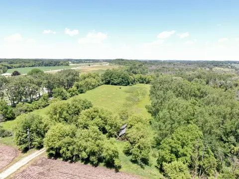 1001 Girard, Watertown, WI 53098