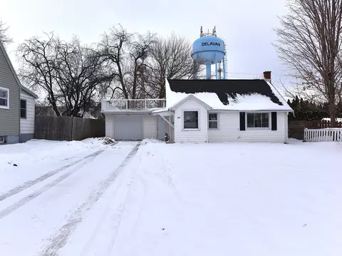 207 S Harrison, Delavan, WI 53115