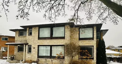 3018 W Ruskin #18A, Milwaukee, WI 53215