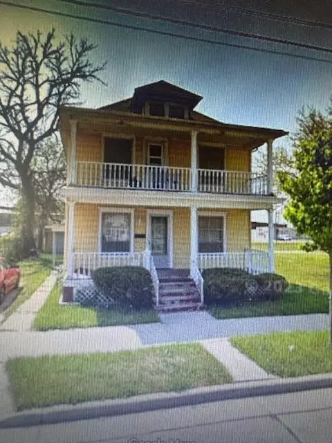 1620 Mead, Racine, WI 53403