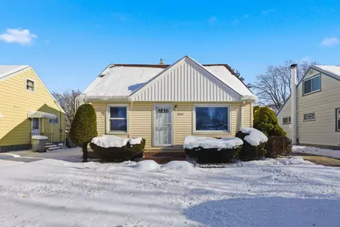 3940 N 83rd, Milwaukee, WI 53222