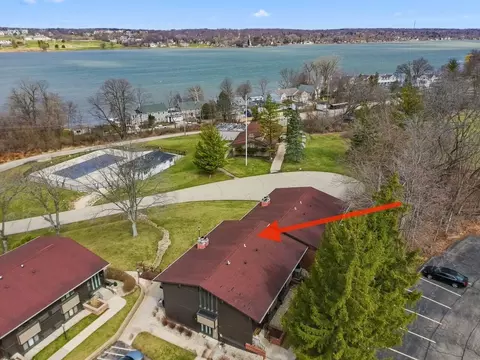35-06 Lausanne, Geneva, WI 53147