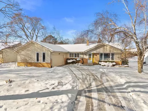 8155 N Mohawk, Fox Point, WI 53217