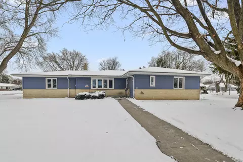 206 South, Juneau, WI 53039