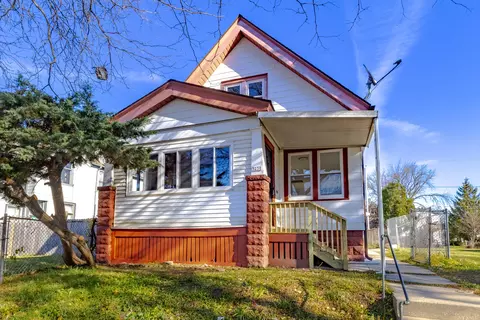 3230 N 12th, Milwaukee, WI 53206
