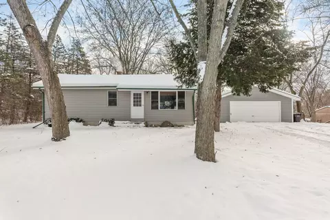 2828 S Franklin, New Berlin, WI 53151