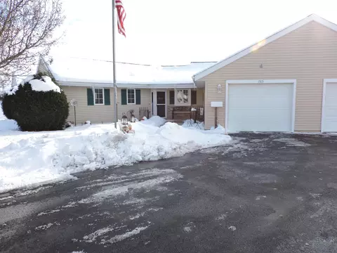1515 Raveen, Fort Atkinson, WI 53538