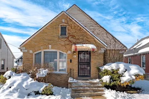 4419 N 28th, Milwaukee, WI 53209