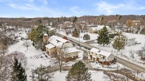 s30w29839 Sunset, Genesee, WI 53189