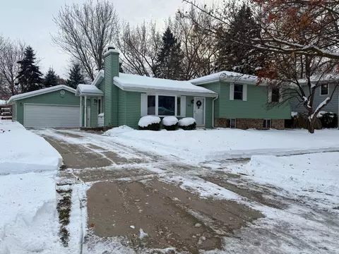 804 Forest, Fond Du Lac, WI 54935