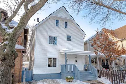1321 S 22nd #1323, Milwaukee, WI 53204