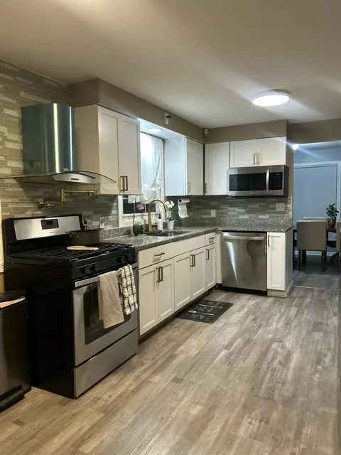 2521 Geele, Sheboygan, WI 53083