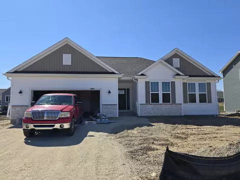 1549 Patton, Hartford, WI 53027