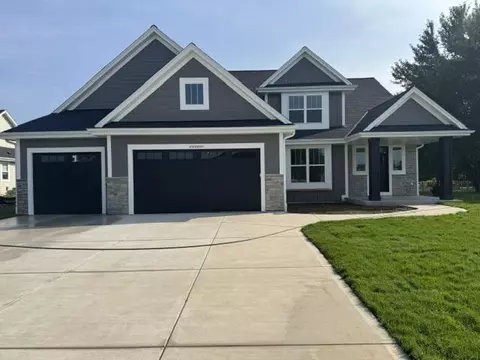 n74w24747 Lauren, Sussex, WI 53089